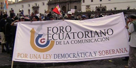 Descripción: “La ley no se limita a los medios: es una ley de comunicación”