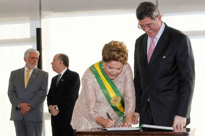 Dilma Rousseff e Joaquim Levy